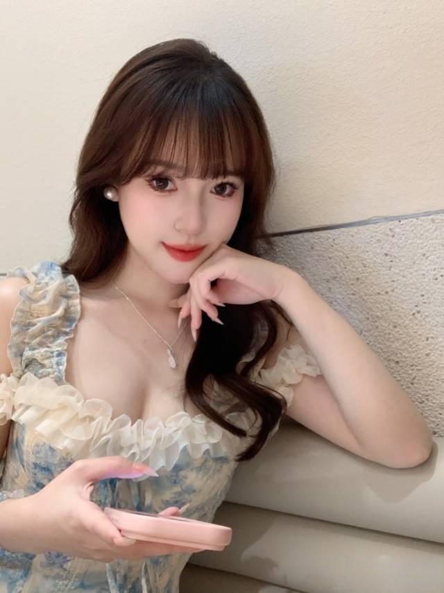 顺庆区颜值嫩妹，搞完很回味